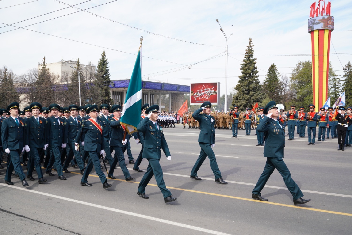 Олег Яровиков