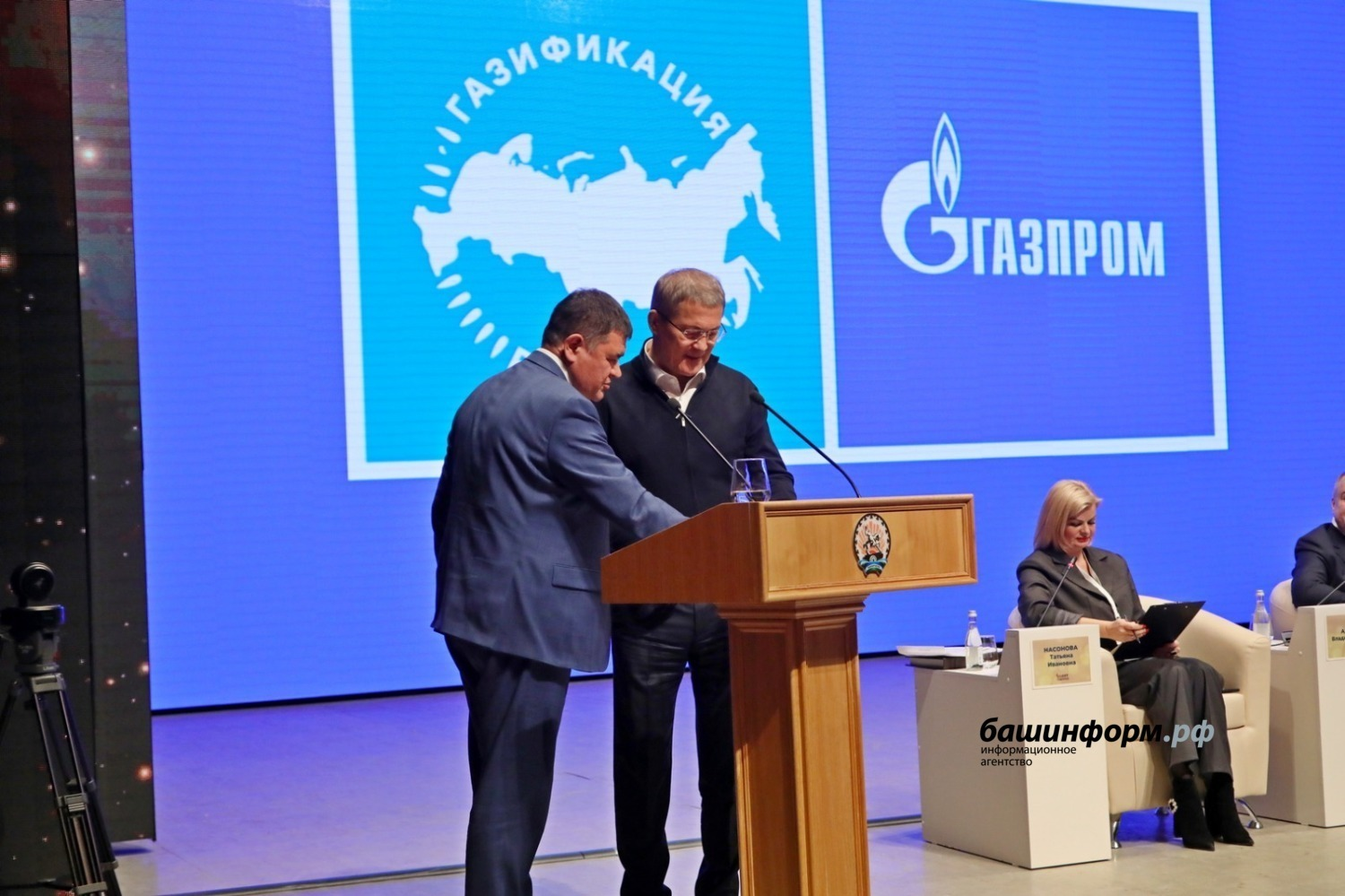 Олег Яровиков