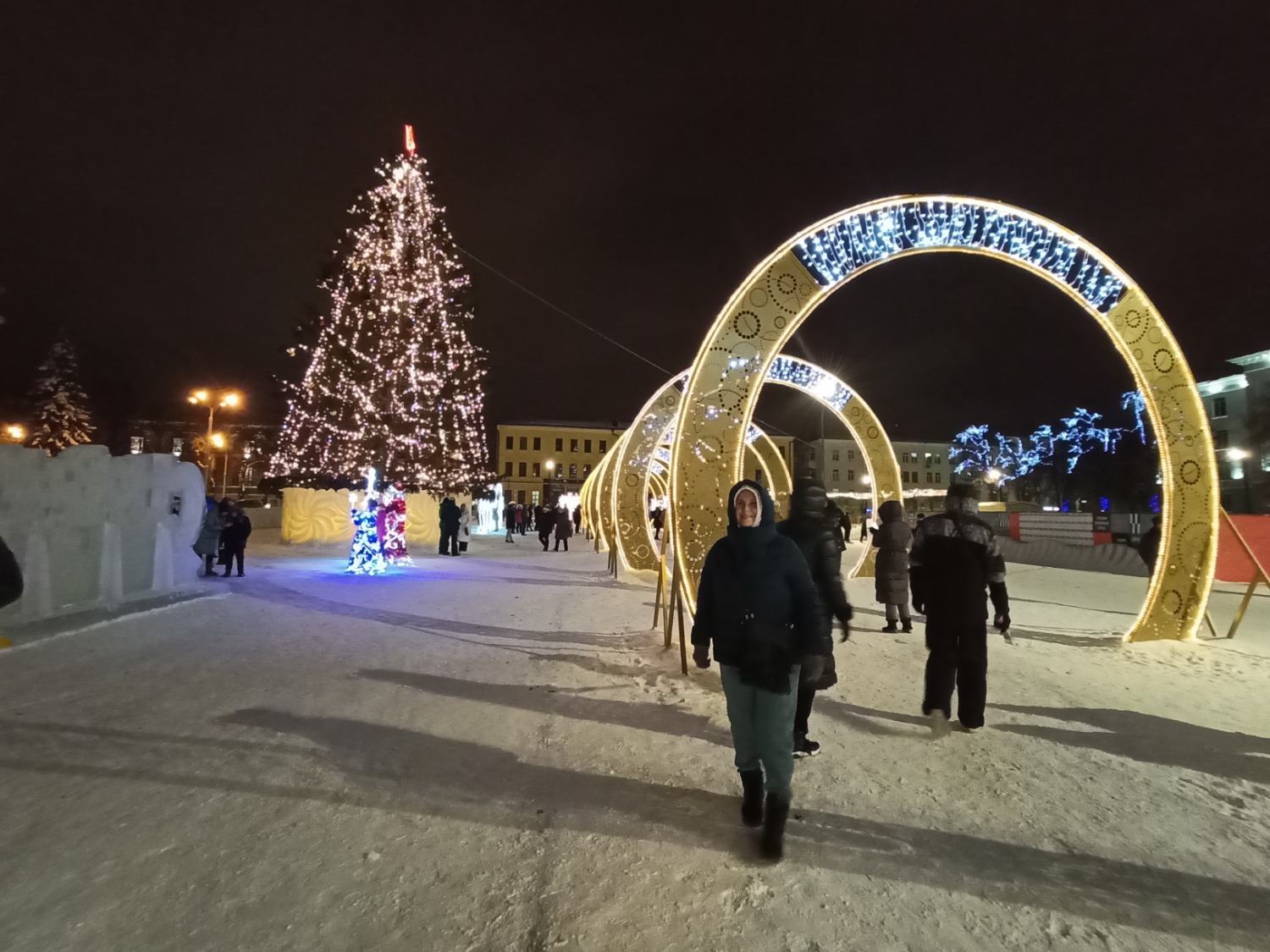 Валерий Шахов