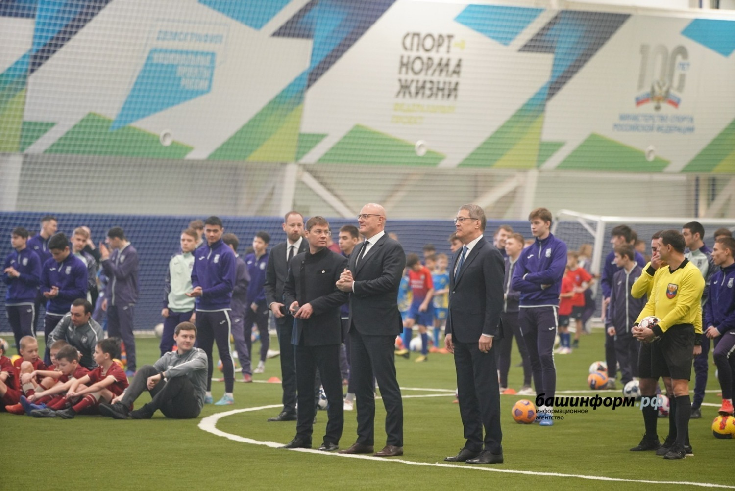 Олег Яровиков