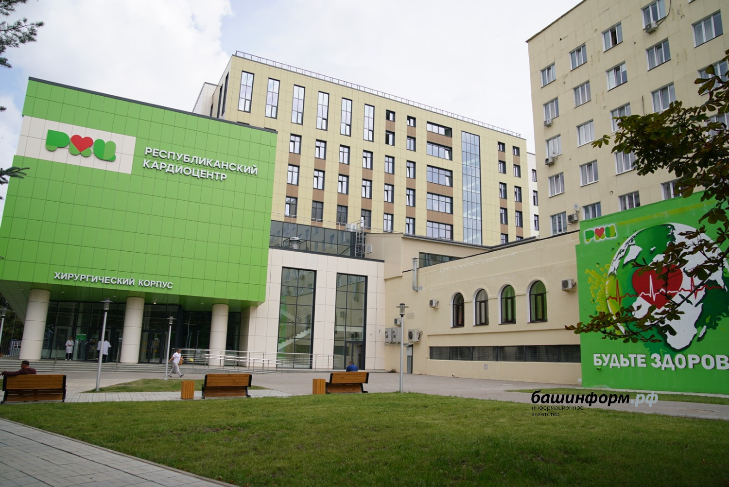 Олег Яровиков