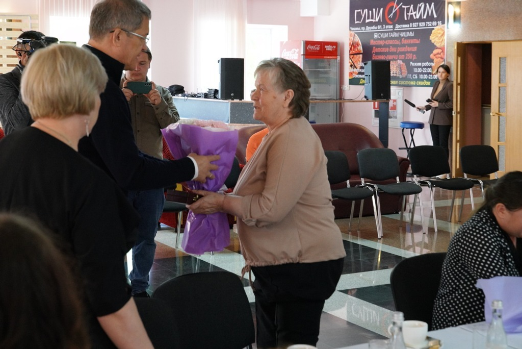 Олег Яровиков