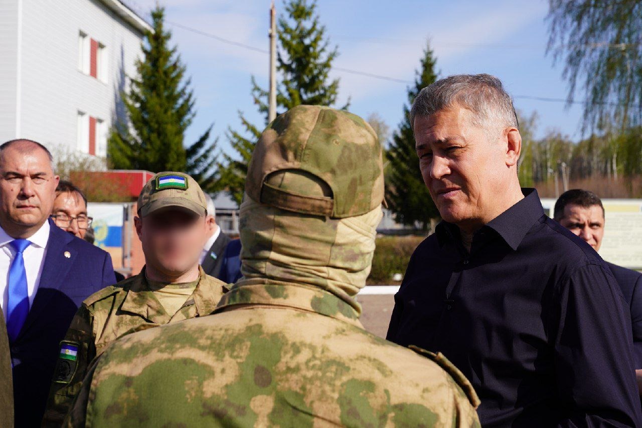 Олег Яровиков