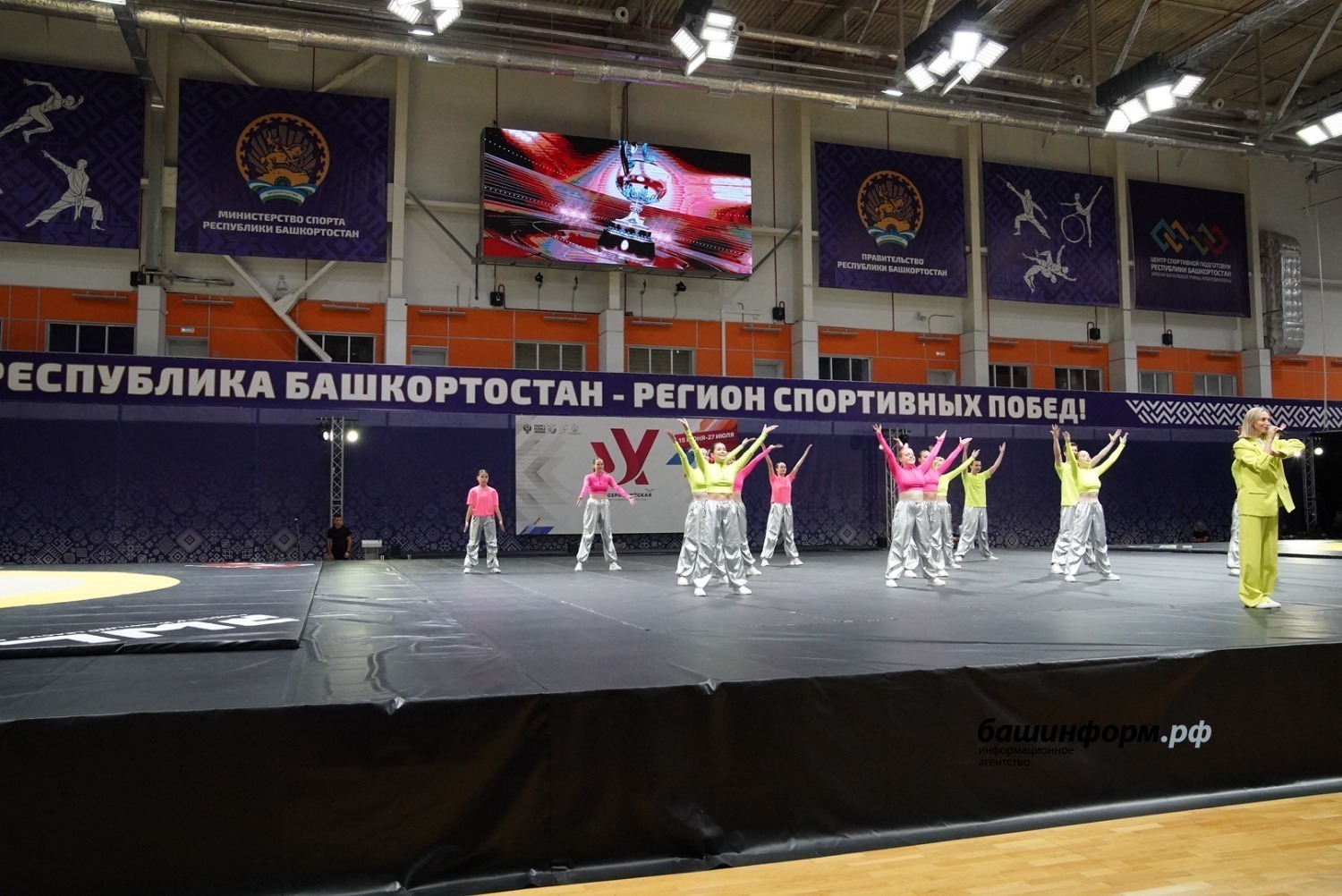 Олег Яровиков