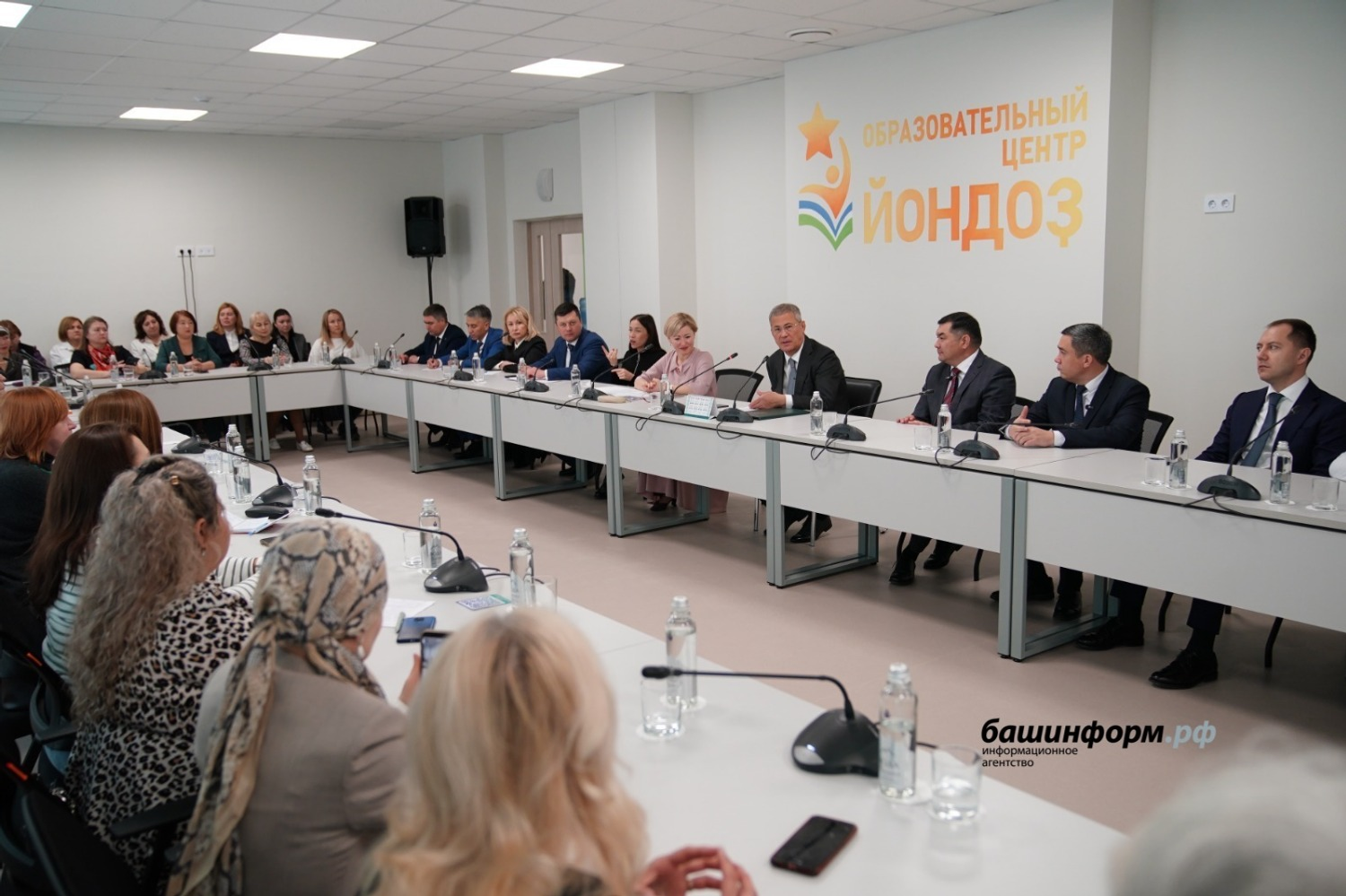 Олег Яровиков