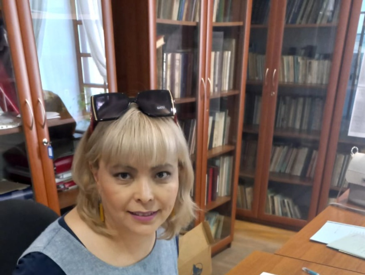 Гульсясяк Саламатова при работе в архиве