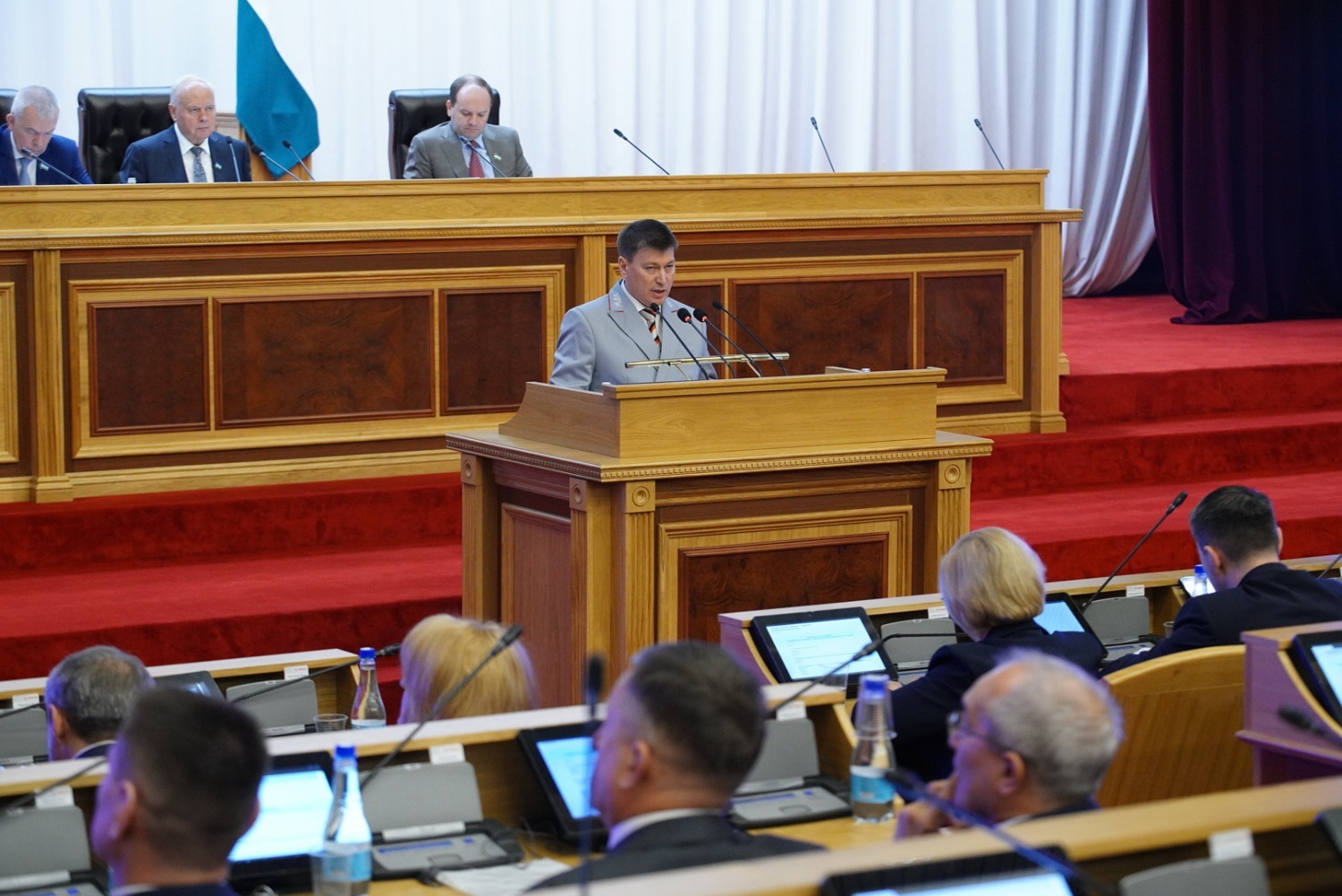 Олег Яровиков